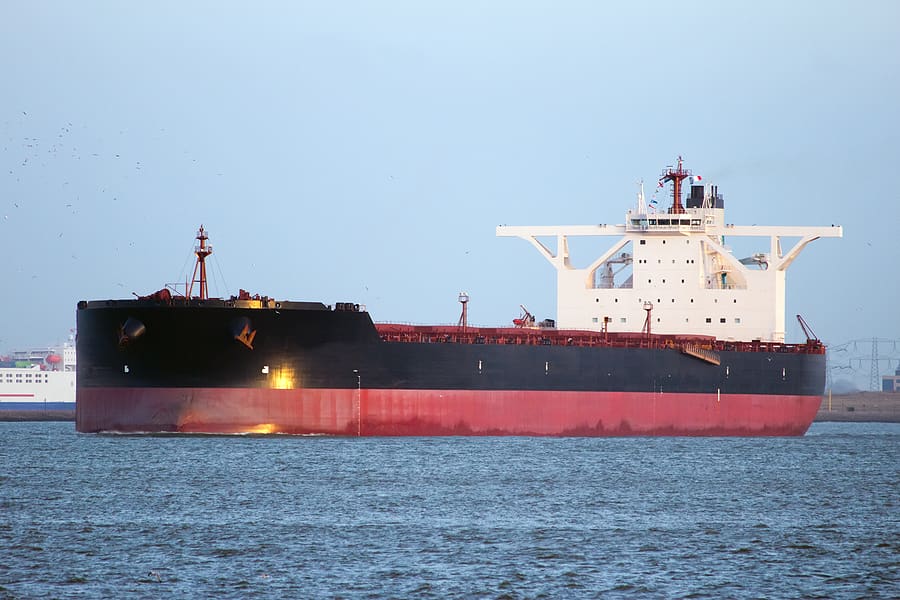 US Coast Guard Pursues Third Oil Tanker Near Venezuela 2 US Coast Guard Pursues Third Oil Tanker Near Venezuela