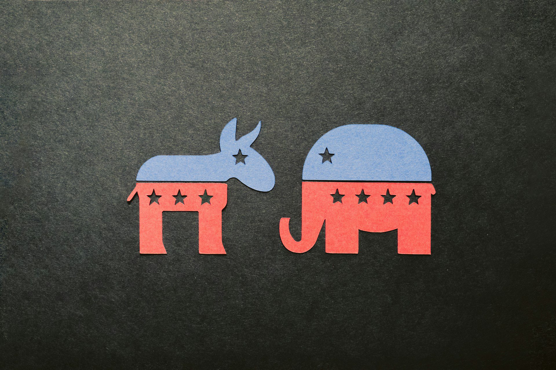 Republicans Question If Trump Will Use His $350 Million War Chest To Secure Texas 2 Trump war chest for Texas race